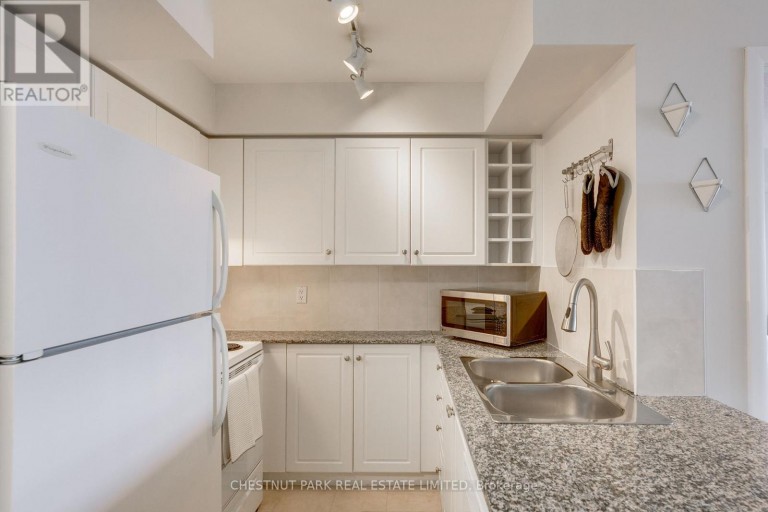 3003 - 210 VICTORIA STREET, Toronto (Church-Yonge Corridor), Ontario, M5B2R3