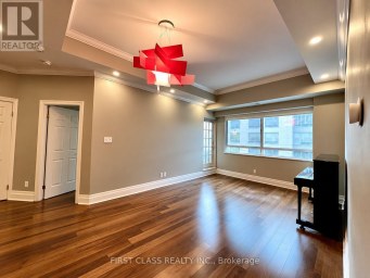 207 - 1231 YONGE STREET Toronto (Rosedale-Moore Park) Ontario photo 8