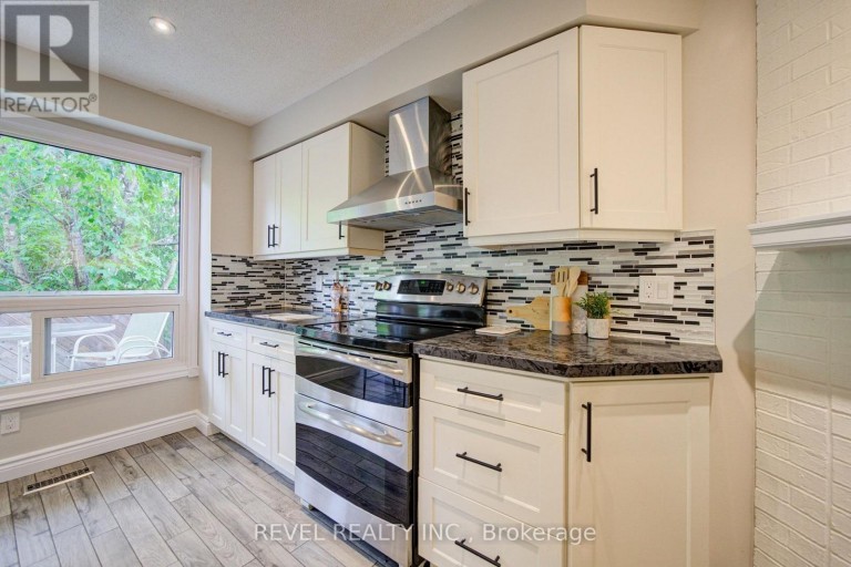 2141 THEODEN COURT, Pickering (Brock Ridge), Ontario, L1X1Z9