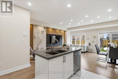 68 LORNE THOMAS PLACE New Tecumseth (Alliston) Ontario photo 1