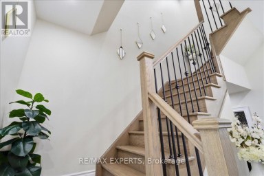 68 LORNE THOMAS PLACE New Tecumseth (Alliston) Ontario photo 16