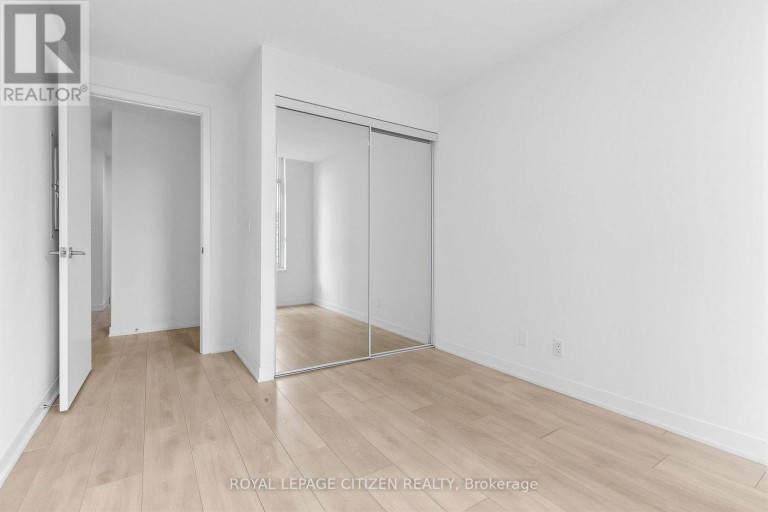 B-0103 - 7950 BATHURST STREET, Vaughan (Beverley Glen), Ontario, L4J0L4