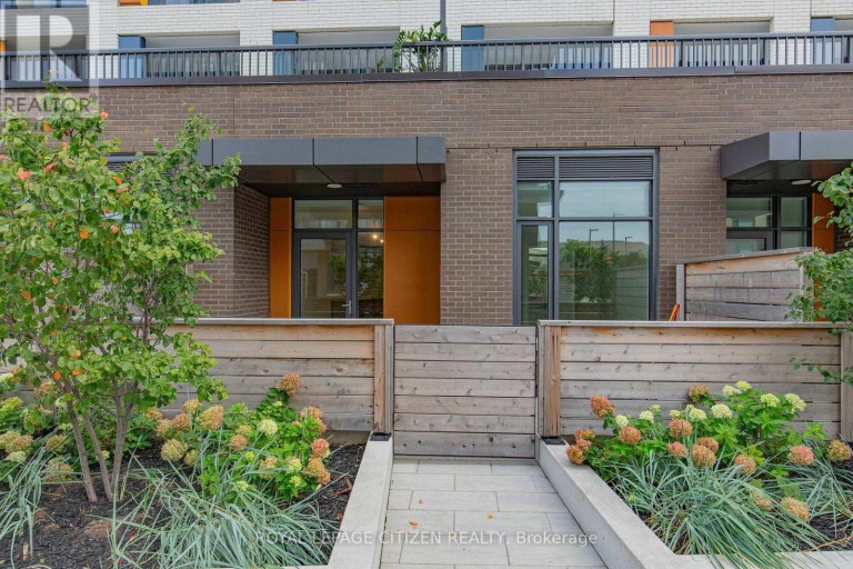 B-0103 - 7950 BATHURST STREET, Vaughan (Beverley Glen), Ontario, L4J0L4