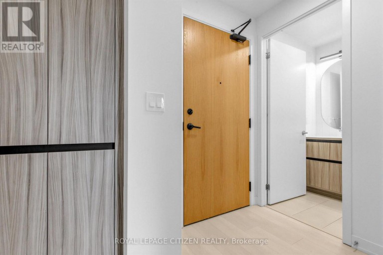 B-0103 - 7950 BATHURST STREET, Vaughan (Beverley Glen), Ontario, L4J0L4