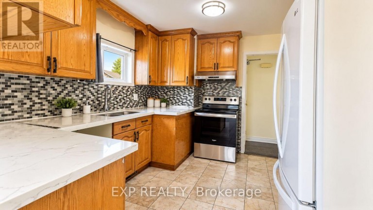 3425 LADDIE CRESCENT, Mississauga (Malton), Ontario, L4T1N2