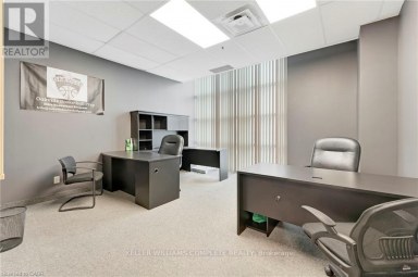 2189 SPEERS ROAD Oakville (BR Bronte) Ontario photo 8
