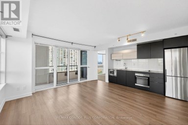 904 - 20  ROAD THOMAS RILEY ROAD Toronto (Islington-City Centre West) Ontario photo 10