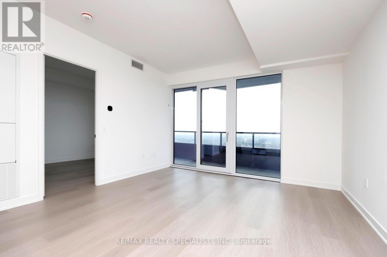 3804 - 448 BURNHAMTHORPE ROAD W, Mississauga (City Centre), Ontario, L5B0R4