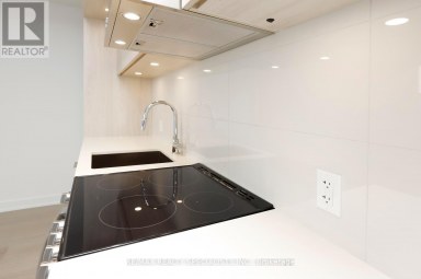 4604 - 448 BURNHAMTHORPE ROAD W Mississauga (City Centre) Ontario photo 18