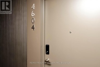 4604 - 448 BURNHAMTHORPE ROAD W Mississauga (City Centre) Ontario photo 3