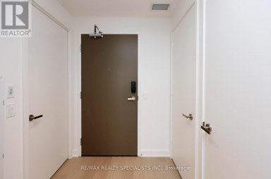 4604 - 448 BURNHAMTHORPE ROAD W Mississauga (City Centre) Ontario photo 4