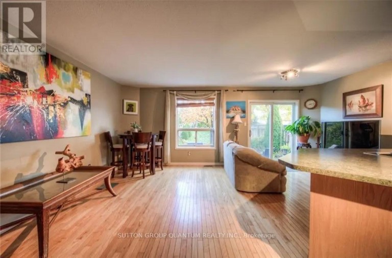 99 FOXBOROUGH DRIVE, Hamilton (Ancaster), Ontario, L9G4Z1