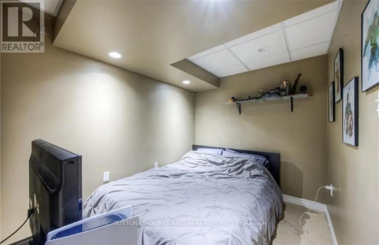 99 FOXBOROUGH DRIVE, Hamilton (Ancaster), Ontario, L9G4Z1