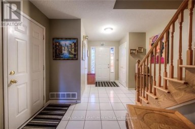 99 FOXBOROUGH DRIVE Hamilton (Ancaster) Ontario photo 5