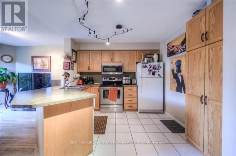 99 FOXBOROUGH DRIVE, Hamilton (Ancaster), Ontario, L9G4Z1