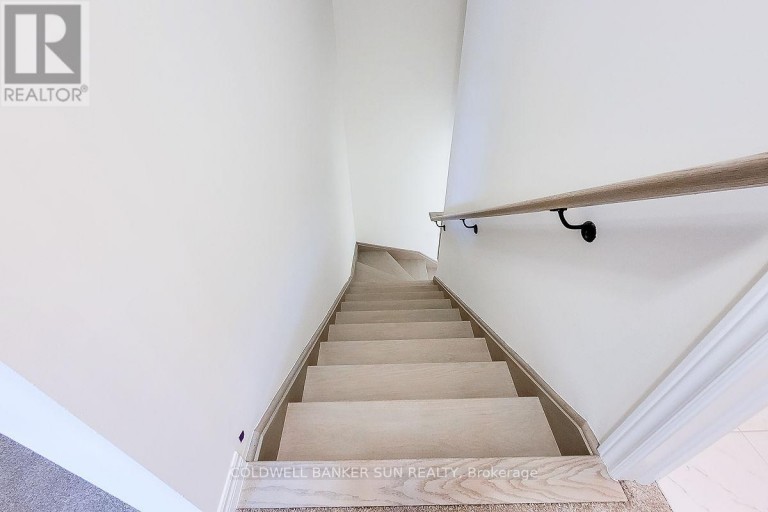 82 PINOT CRESCENT, Hamilton (Fruitland), Ontario, L8E0J9