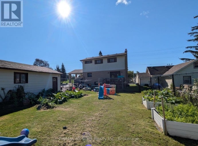 7-5 WELDON ROAD, Kawartha Lakes (Lindsay), Ontario, K9V4R6