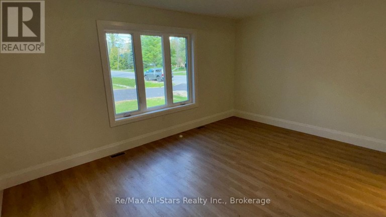 A - 191 FRONT STREET W, Kawartha Lakes (Bobcaygeon), Ontario, K0M1A0