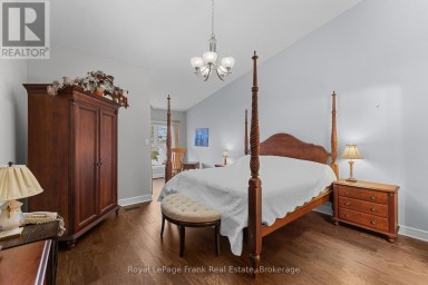 403 - 1 SHERWOOD STREET Kawartha Lakes (Bobcaygeon) Ontario photo 16