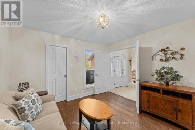 403 - 1 SHERWOOD STREET Kawartha Lakes (Bobcaygeon) Ontario photo 23