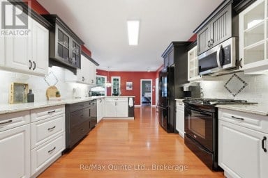 35 PENNY LANE Belleville (Belleville Ward) Ontario photo 20