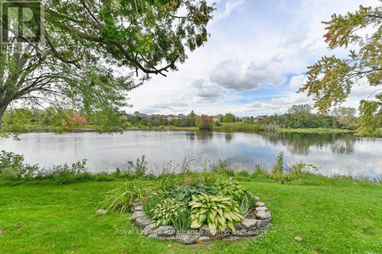 20 - 351 CANNIFTON ROAD N, Belleville (Thurlow Ward), Ontario, K8N4Z6