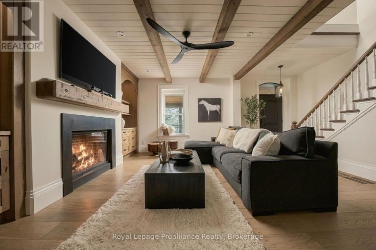 348 MASSASAUGA ROAD, Prince Edward County (Ameliasburg Ward), Ontario, K8N4Z7