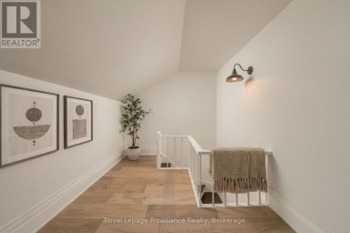 348 MASSASAUGA ROAD Prince Edward County (Ameliasburg Ward) Ontario photo 24