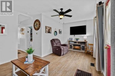 48 LEAHYS LANE Peterborough (Ashburnham Ward 4) Ontario photo 11