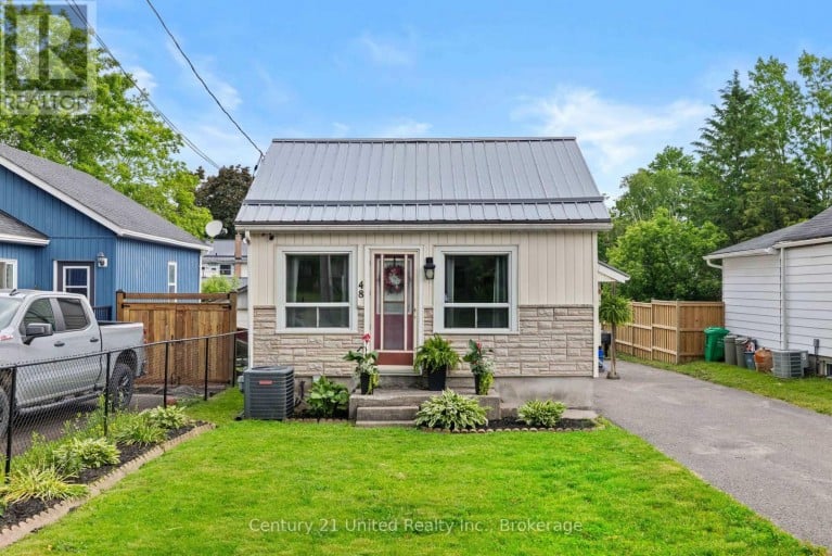 48 LEAHYS LANE, Peterborough (Ashburnham Ward 4), Ontario, K9H2H1