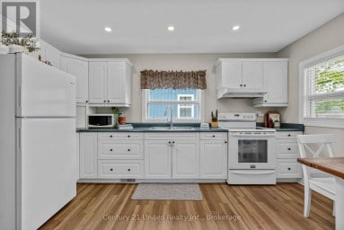 48 LEAHYS LANE Peterborough (Ashburnham Ward 4) Ontario photo 6
