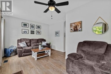 48 LEAHYS LANE Peterborough (Ashburnham Ward 4) Ontario photo 8