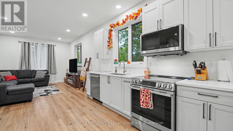 32 MOUNTAINVIEW ROAD, Nipissing, Ontario, P0H1Z0