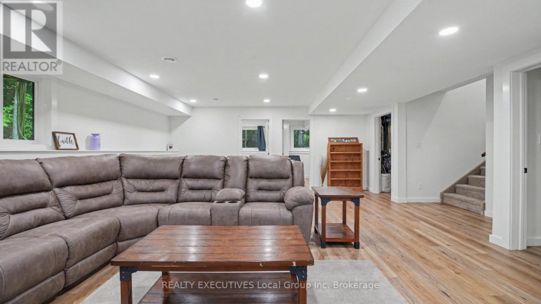 32 MOUNTAINVIEW ROAD, Nipissing, Ontario, P0H1Z0