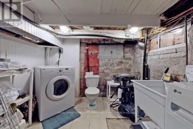 81 TIVERTON AVENUE Toronto (South Riverdale) Ontario photo 29
