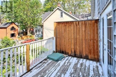 81 TIVERTON AVENUE Toronto (South Riverdale) Ontario photo 33