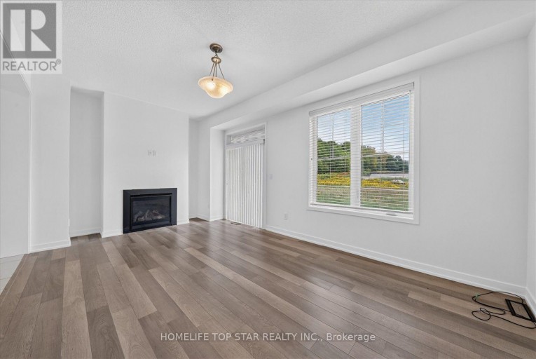 226 BENNETT STREET, Newmarket (Glenway Estates), Ontario, L3X0M1