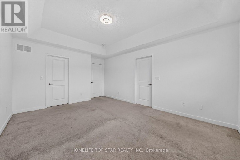 226 BENNETT STREET, Newmarket (Glenway Estates), Ontario, L3X0M1