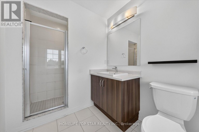 226 BENNETT STREET, Newmarket (Glenway Estates), Ontario, L3X0M1