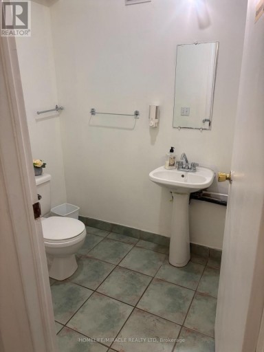 2409 EGLINTON AVENUE W, Toronto (Keelesdale-Eglinton West), Ontario, M6N1S8