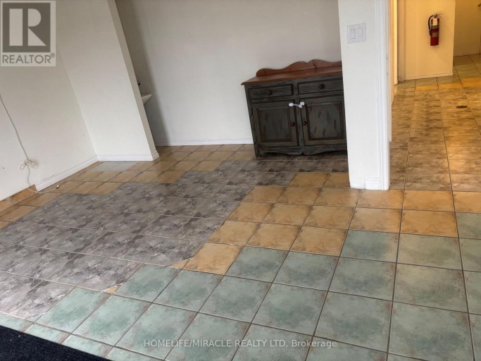 2409 EGLINTON AVENUE W, Toronto (Keelesdale-Eglinton West), Ontario, M6N1S8