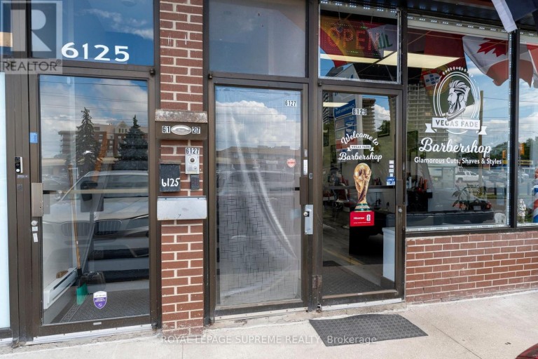 6127 STEELES AVENUE W, Toronto (Humber Summit), Ontario, M9L2V1