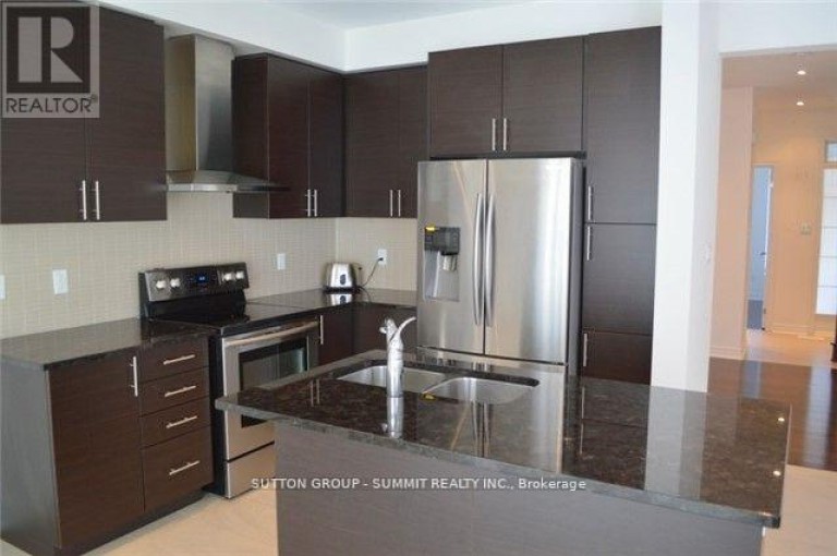 36 DENALI CRESCENT, Brampton (Bram East), Ontario, L6P0W4