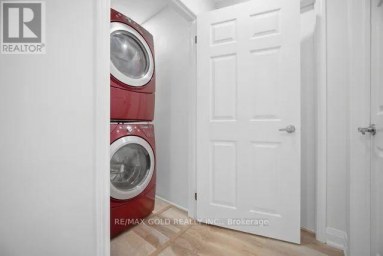 64 BIDDENS SQUARE Brampton (Bram East) Ontario photo 36