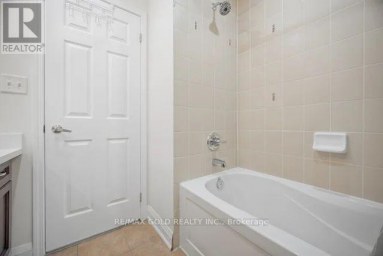 64 BIDDENS SQUARE Brampton (Bram East) Ontario photo 37