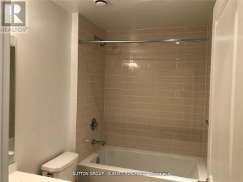 209 - 55 SPEERS ROAD Oakville (CO Central) Ontario photo 12