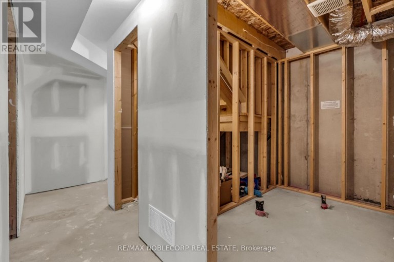 7396 MATTEO DRIVE, Niagara Falls (Brown), Ontario, L2H3T3