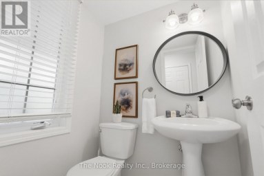 16 ANNISSON COURT Clarington (Bowmanville) Ontario photo 17