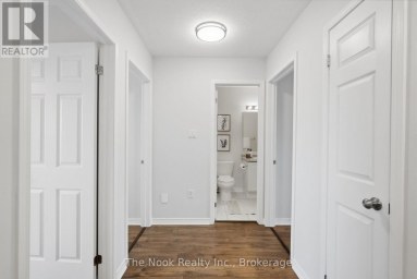 16 ANNISSON COURT Clarington (Bowmanville) Ontario photo 18