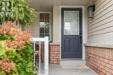 16 ANNISSON COURT Clarington (Bowmanville) Ontario photo 2